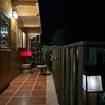 Casa Kintsugi